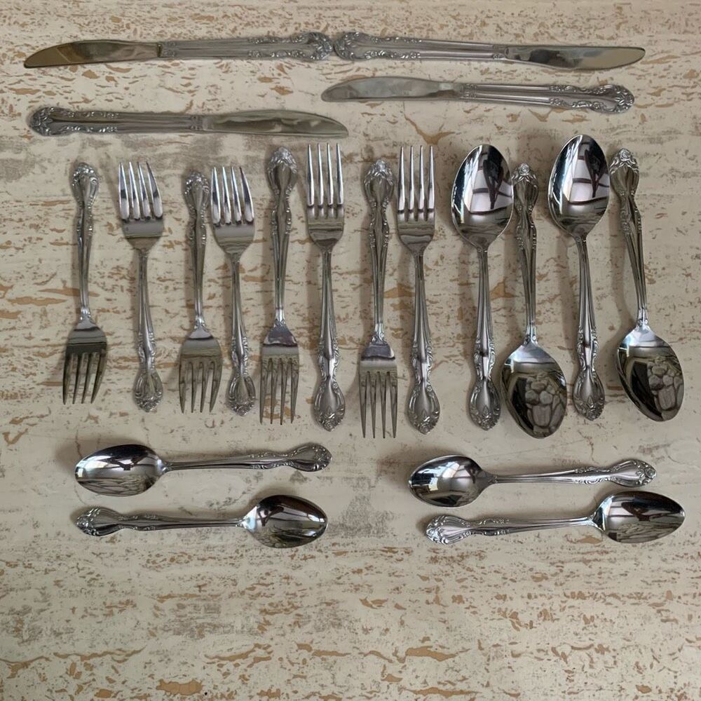 The Cellar Japan 20 piece stainless flat ware set